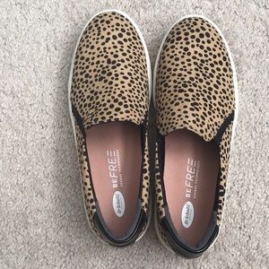 Barely worn Dr. Scholls Nova Slip on Sneaker